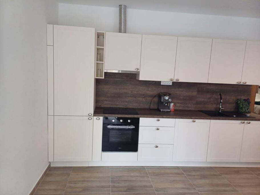 Central Vita Apartment Fiume Esterno foto